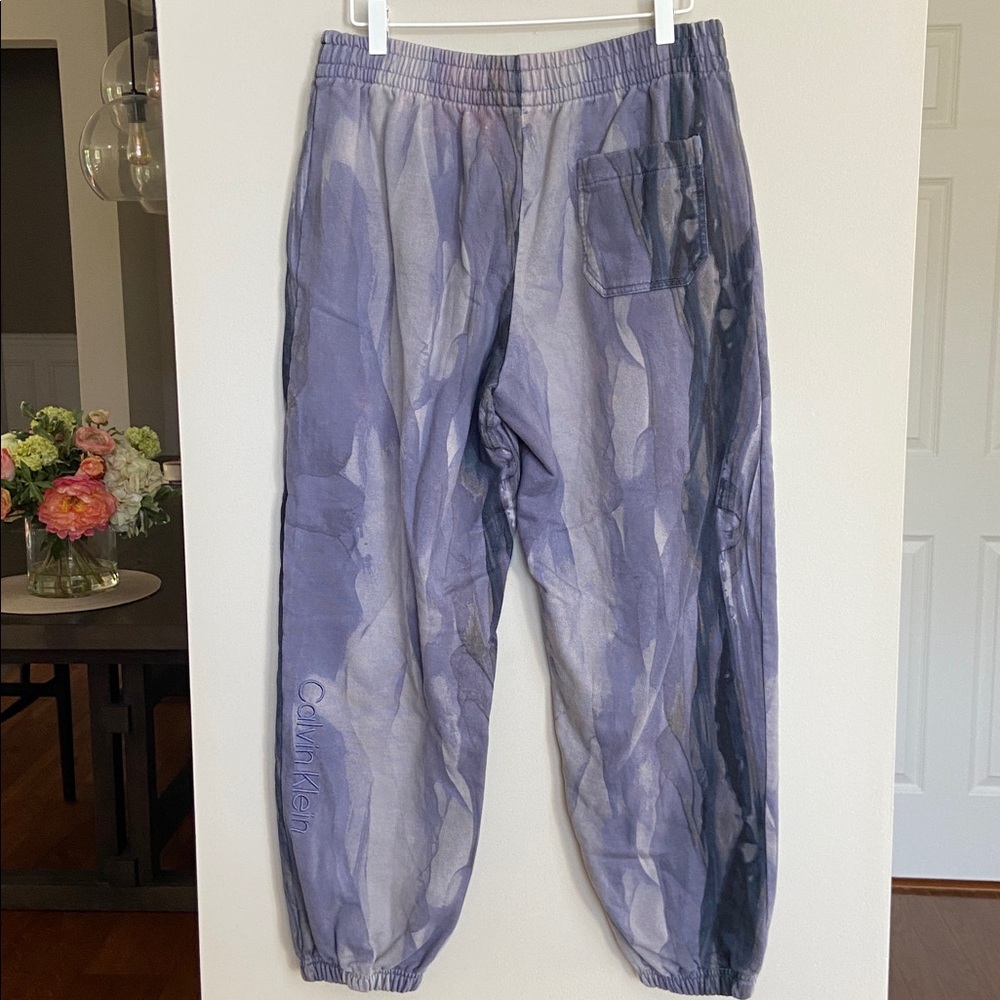Calvin Klein‎ Sweatpant Joggers, Lavender and Grey Marbled Print, Size L